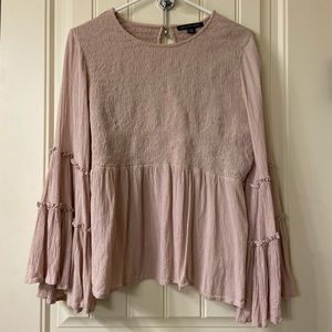 American Eagle blush top
